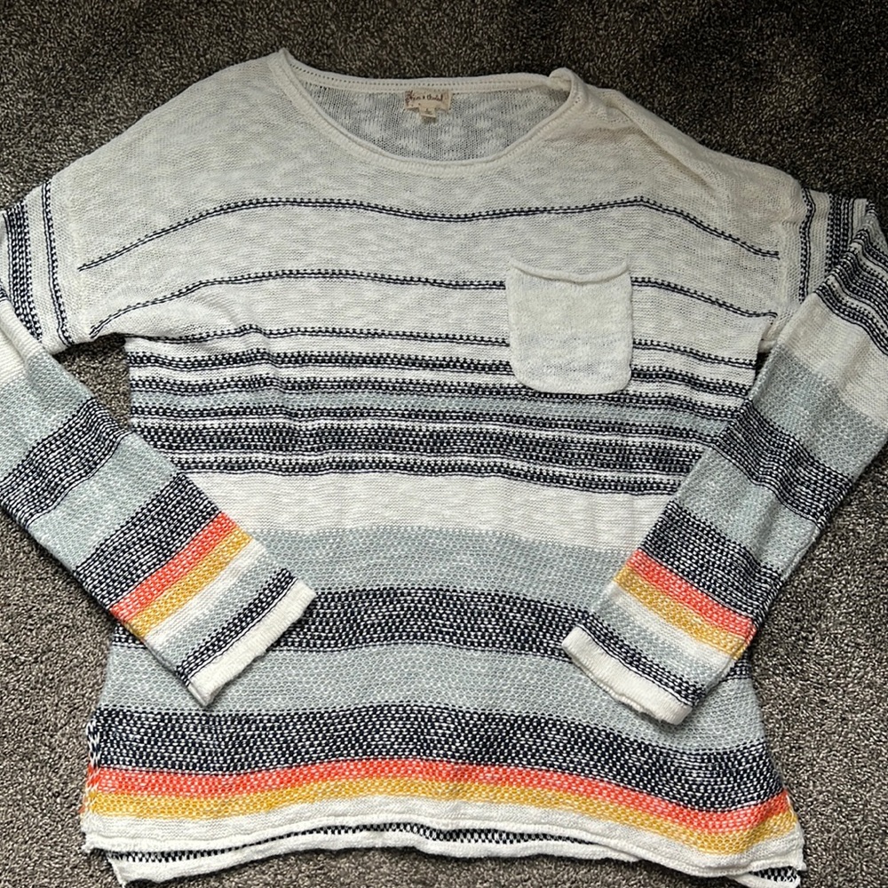 Womens Hem & thread large sweater